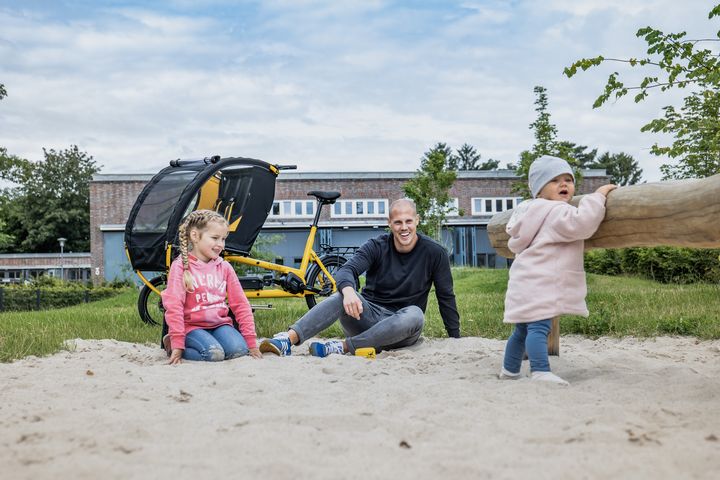 Für eine umweltfreundliche Mobilität. Wir sind Hersteller von kompakten Cargobikes mit Neigetechnik und modularem Aufbau. | chike GmbH & Co. KG